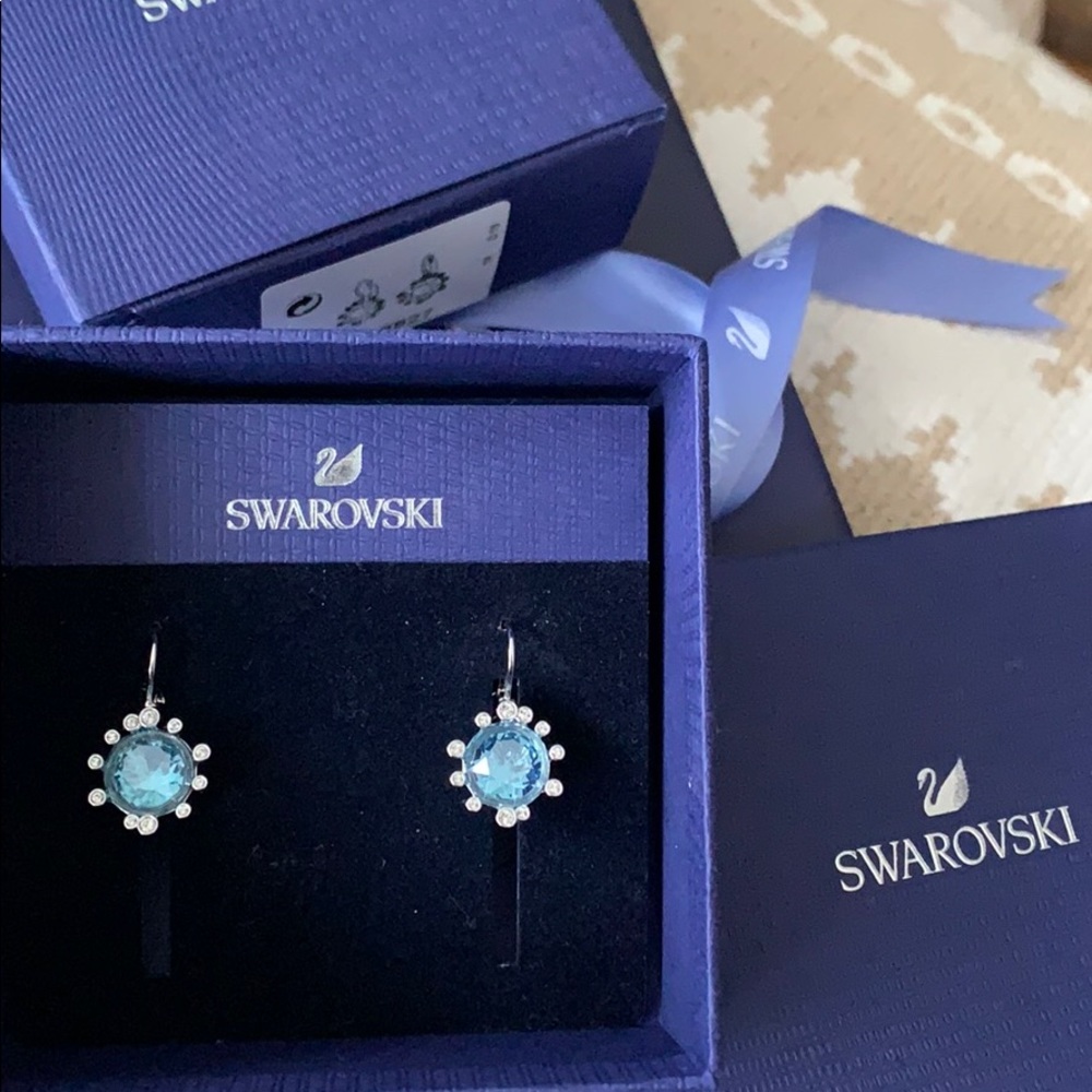 Swarovski aqua blue crystal earnings (unused)